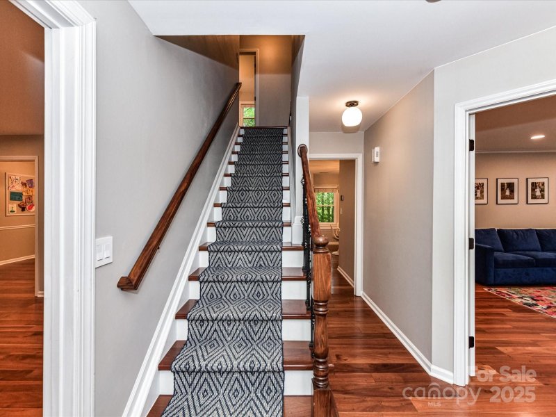 Property image 5 at 5043 Hickory Lake Lane, Matthews, NC 28105