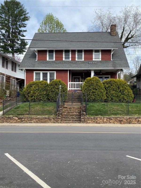 345 N Lakeshore Drive