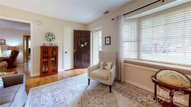 Property image 3 at 7626 Surreywood Place, Charlotte, NC 28270