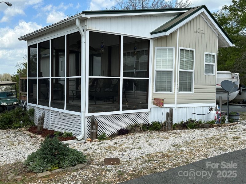 171 Grand View Drive