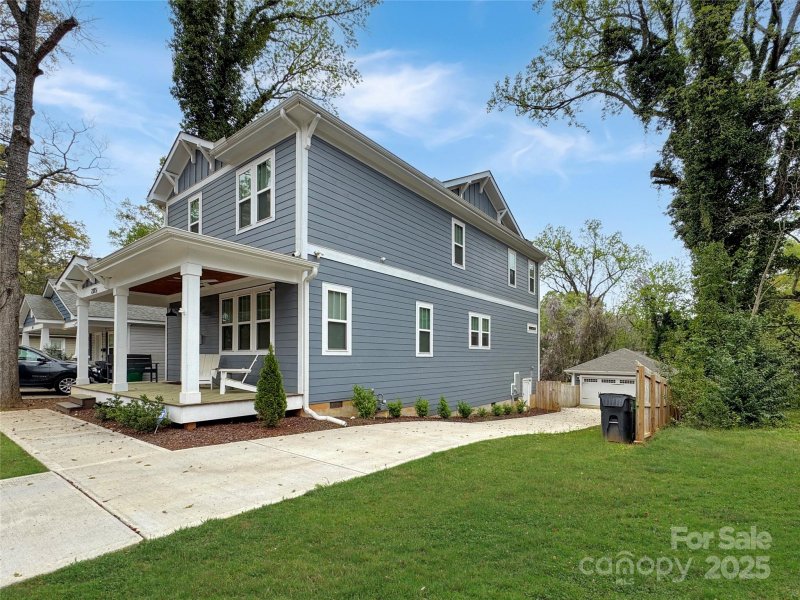 Property image 4 of 2315 Dundeen Street in Washington Heights, Charlotte, NC 28216