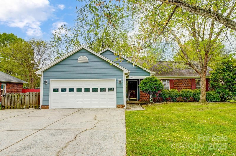 13417 Krislyn Woods Place