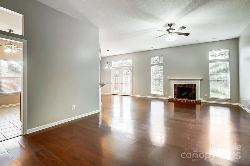 Property image 3 at 13417 Krislyn Woods Place, Charlotte, NC 28278