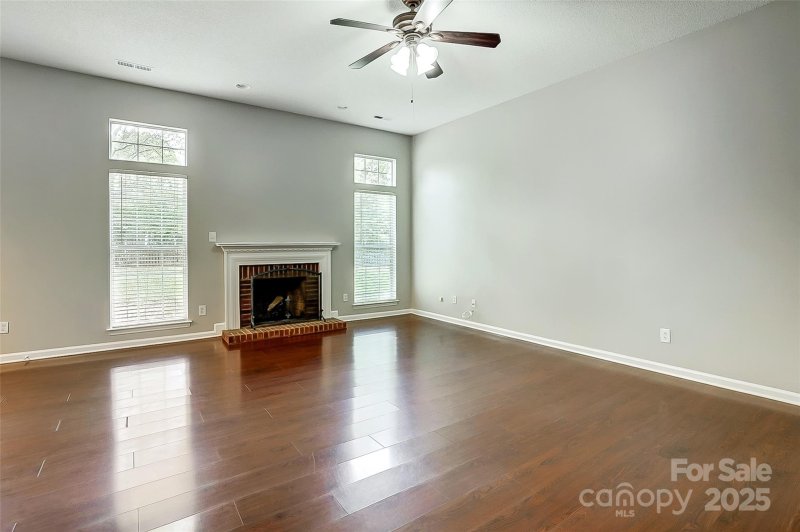 Property image 4 at 13417 Krislyn Woods Place, Charlotte, NC 28278