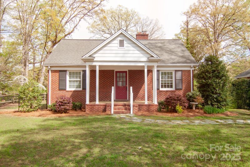 Property image 3 at 920 N Sixth Street, Albemarle, NC 28001
