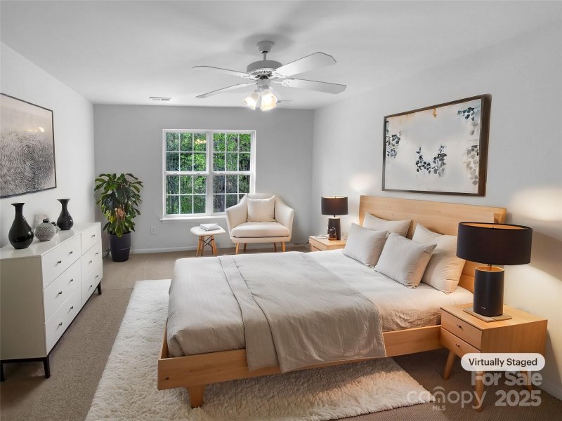 Property image 4 at 1325 Crandon Drive, Charlotte, NC 28216