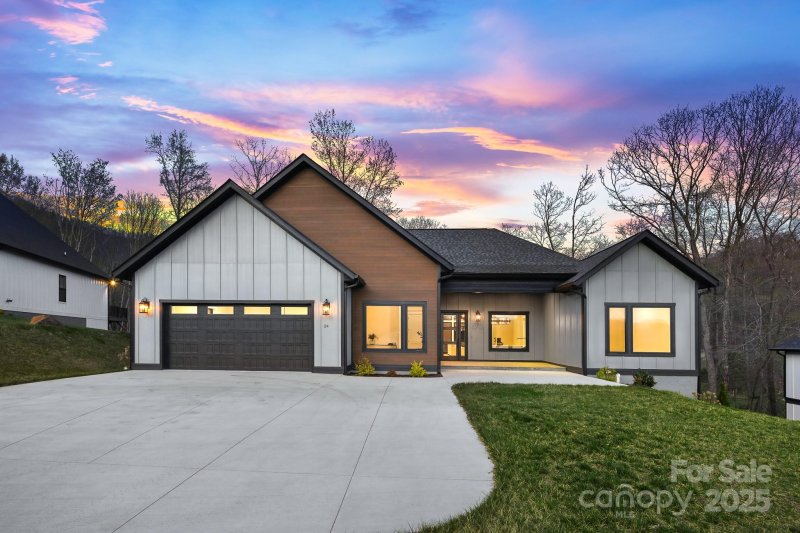 Property image 2 at 24 Slate Drive, Candler, NC 28715