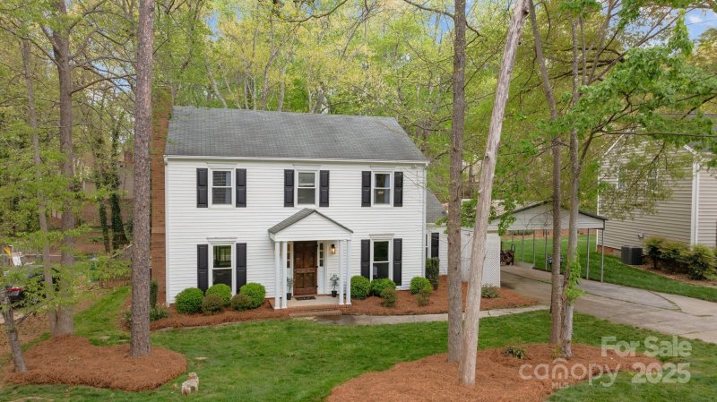 Property image 4 at 9319 Harps Mill Court, Charlotte, NC 28270
