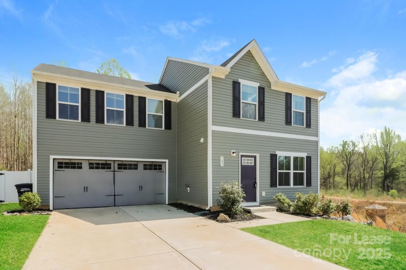 Property image 4 at 103 Crownpiece Street, Troutman, NC 28166