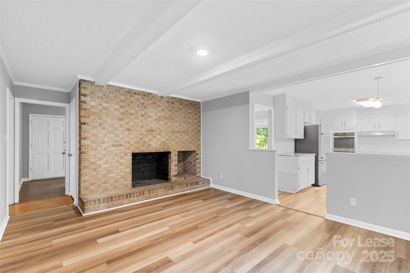 Property image 3 at 2122 Knickerbocker Drive, Charlotte, NC 28215