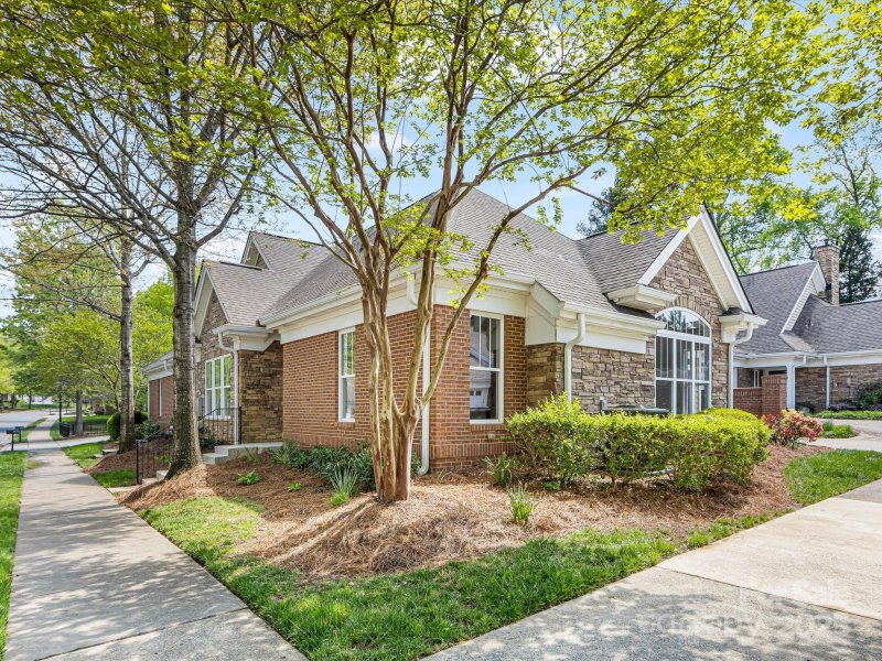 Property image 2 at 2874 Bellasera Way, Matthews, NC 28105