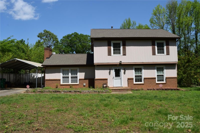 5915 Bluebonnet Road