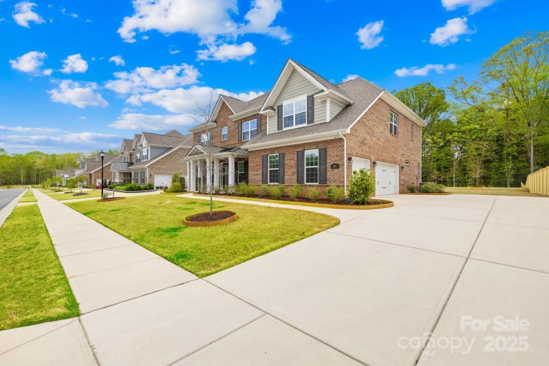 Property image 4 at 705 Brown Creek Drive, Matthews, NC 28104