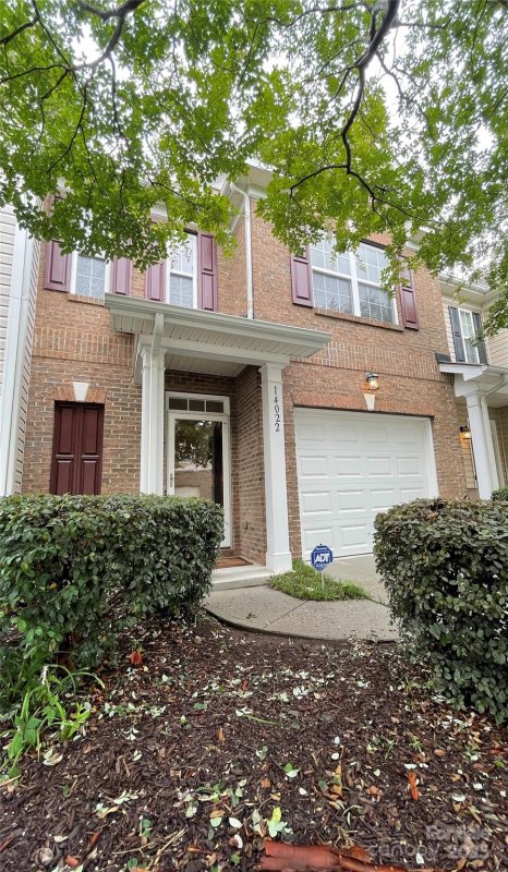 Property image 2 of 14022 Drake Watch Lane in Mallard Lake, Charlotte, NC 28262