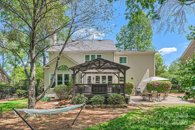 Property image 3 at 7316 Versailles Lane, Charlotte, NC 28277