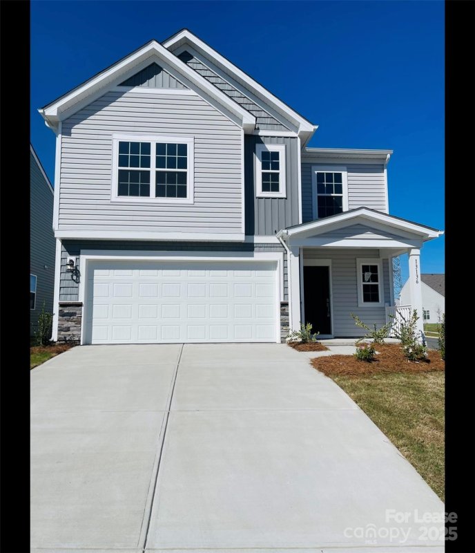 13136 Hampton Bay Lane