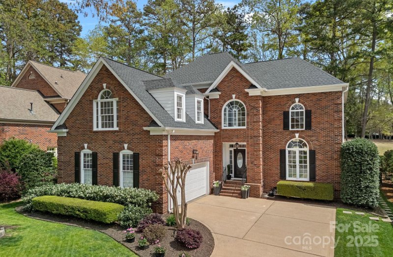 Property image 3 at 18418 Turnberry Court, Davidson, NC 28036