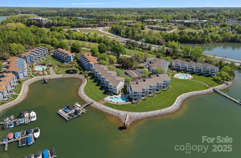 1211 Torrence Circle