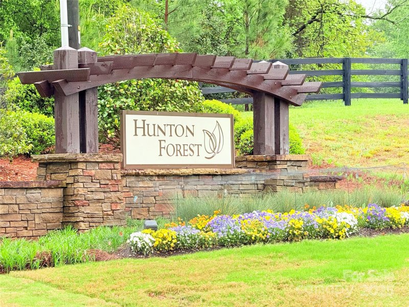 Property image 3 at 531 Cherry Blossom Avenue, Concord, NC 28027