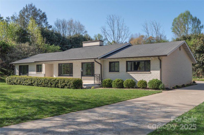 1329 Merrimon Avenue