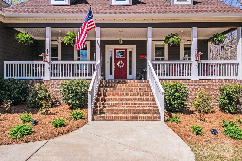 Property image 2 at 1016 Secretariat Drive, York, SC 29745