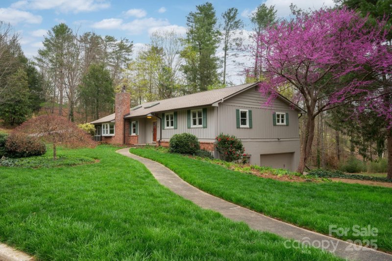 Property image 2 at 48 Stratford Road, Asheville, NC 28804