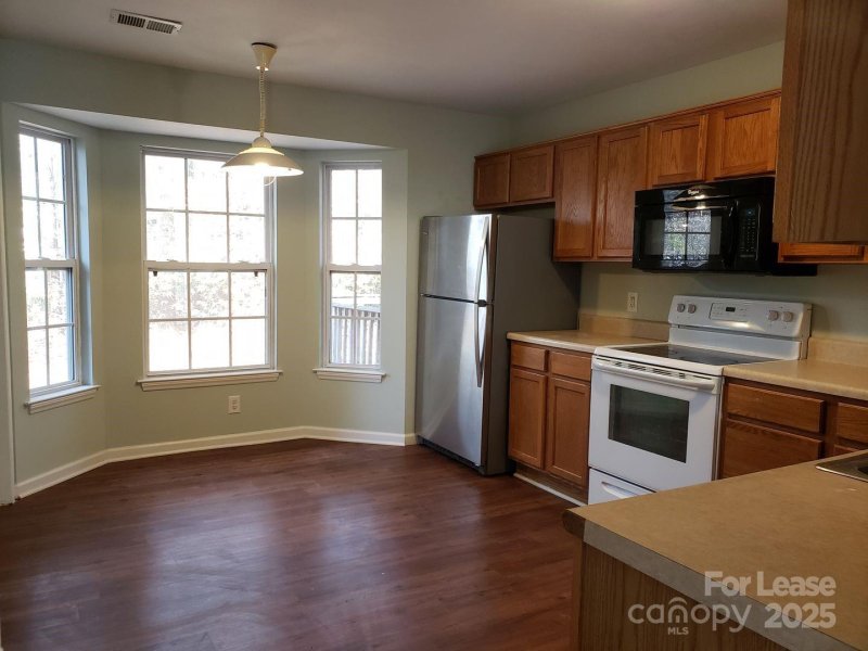 Property image 4 at 7535 Katherine Drive, Denver, NC 28037