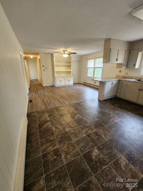 Property image 2 at 208 Cliffside Drive, Kannapolis, NC 28081