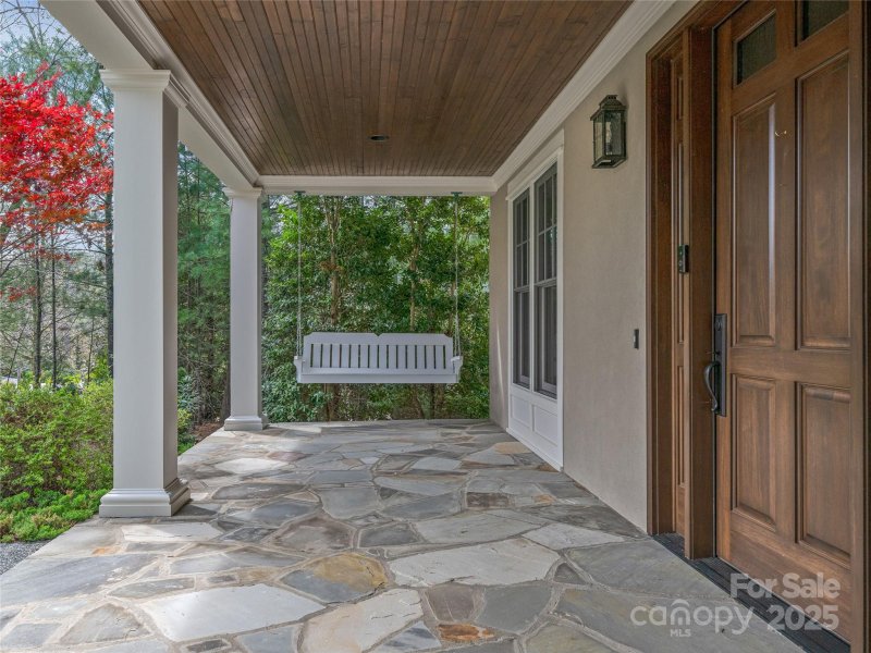 Property image 3 of 5 Cleftridge Court in Ramble Biltmore Forest, Asheville, NC 28803