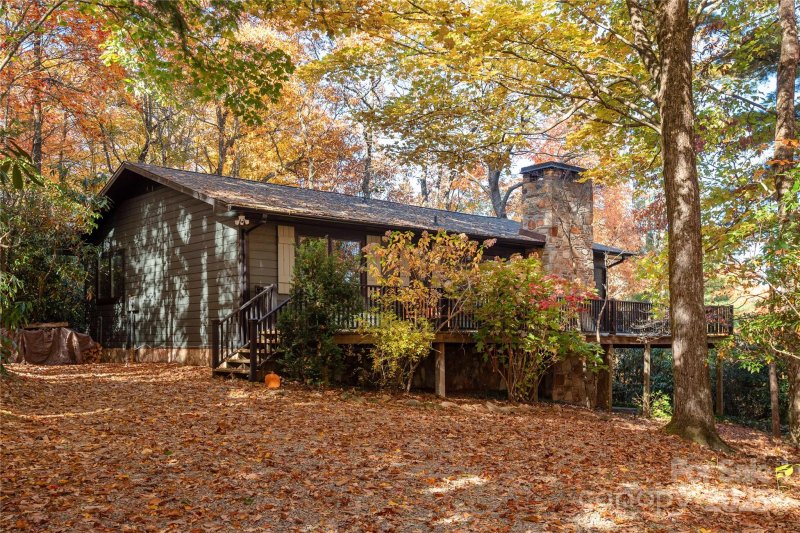 Property image 2 at 68 Qualla Trace, Lake Toxaway, NC 28747