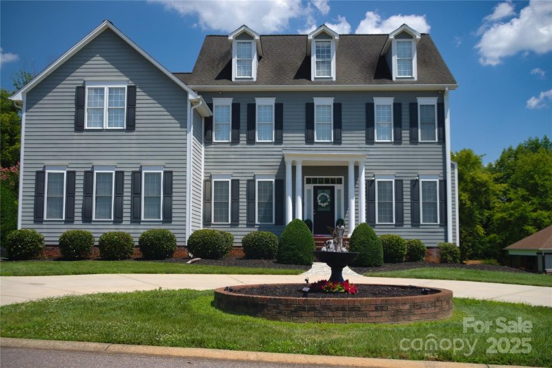 Gibbs Cove, Mooresville Community