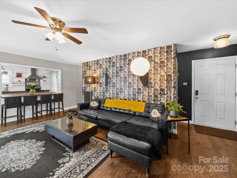 Property image 5 at 4024 Seaforth Drive, Charlotte, NC 28205