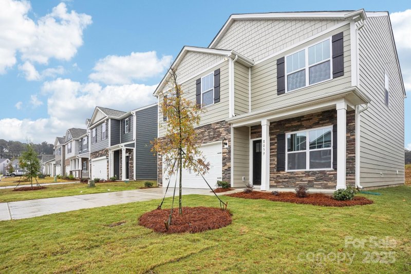 Property image 2 at 8059 Plymouth Drive, Sherrills Ford, NC 28673