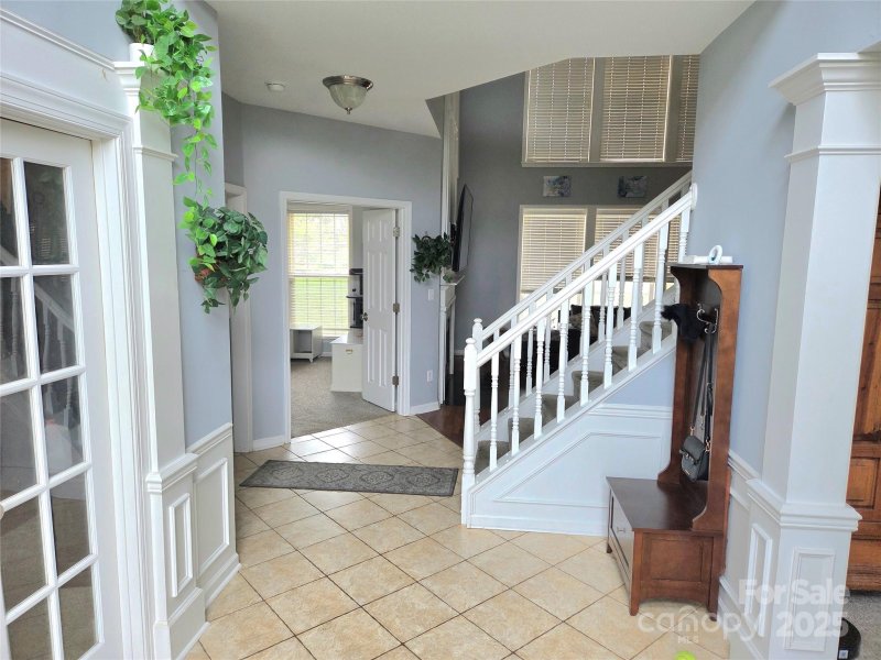 Property image 5 of 119 W Maranta Road in Winslow Bay, Mooresville, NC 28117