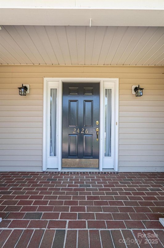 Property image 2 at 2426 36th Avenue, Hickory, NC 28601