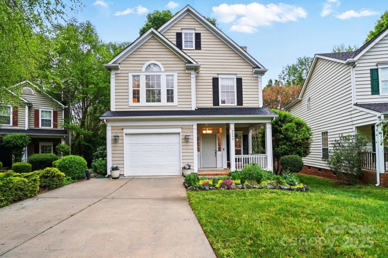 Property image 5 at 9209 Rotherham Lane, Charlotte, NC 28216