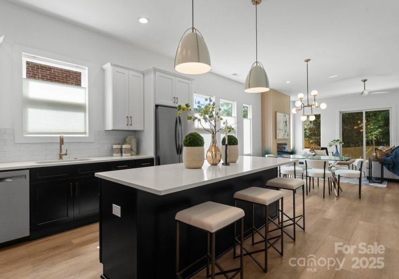 Property image 4 of 2008 St John Street in Lincoln Heights, Charlotte, NC 28216