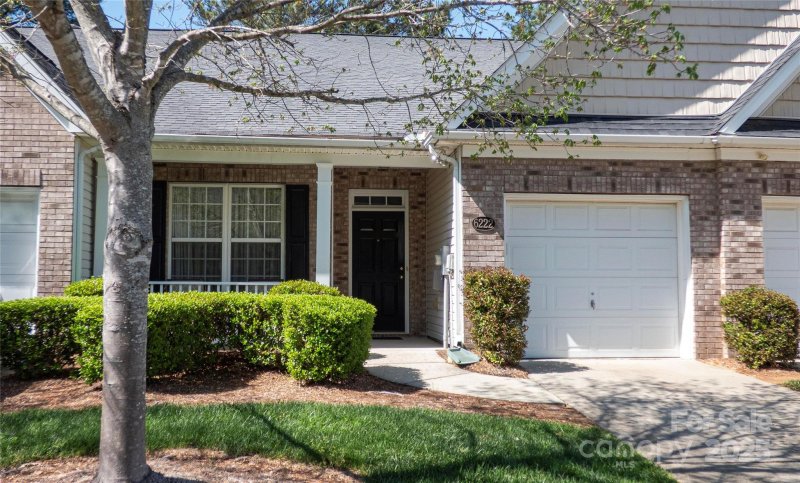 6222 Meadow Glen Lane