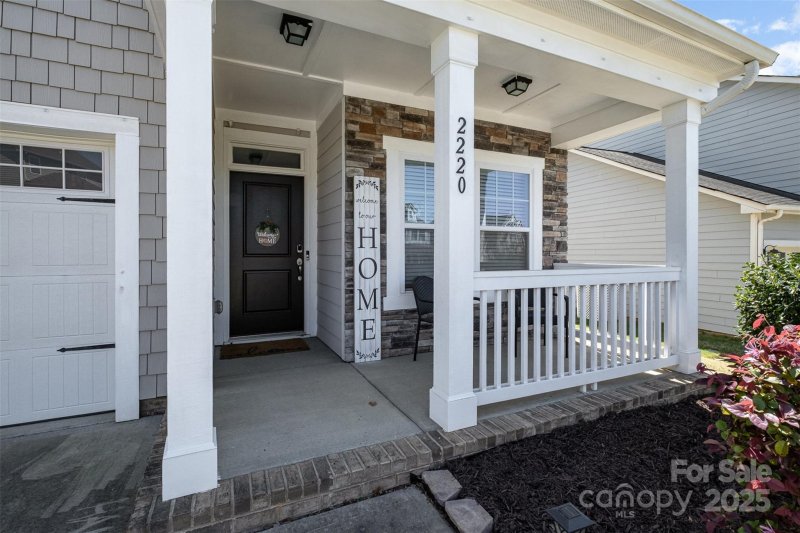 Property image 3 of 2220 Atwell Glen Lane in Huntley Glen, Pineville, NC 28134