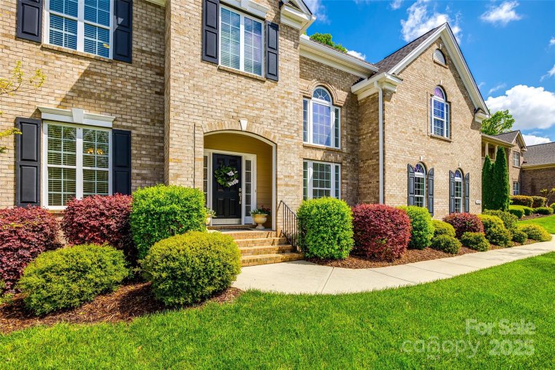 Property image 3 at 405 Five Leaf Lane, Waxhaw, NC 28173