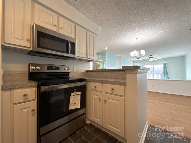 Property image 4 at 7332 Lakefront Drive, Charlotte, NC 28278