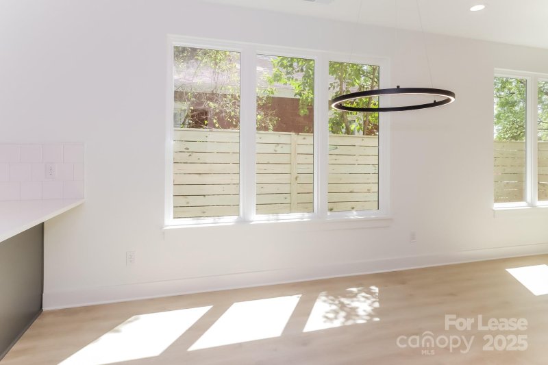 Property image 4 at 422 Sylvania Avenue, Charlotte, NC 28206