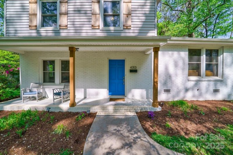 Property image 2 at 4313 Sudbury Road, Charlotte, NC 28205