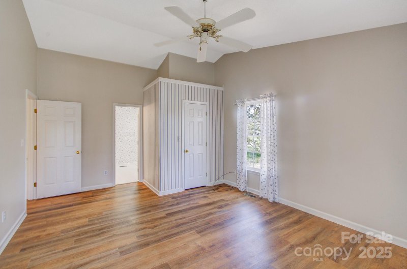 Property image 3 at 504 Windsor Forest Court, Fletcher, NC 28732