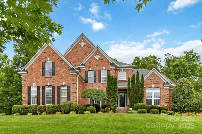 Property image 2 at 7302 Yellowhorn Trail, Waxhaw, NC 28173