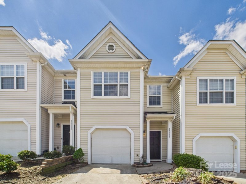 Property image 2 at 14516 Grasslands Court, Charlotte, NC 28273