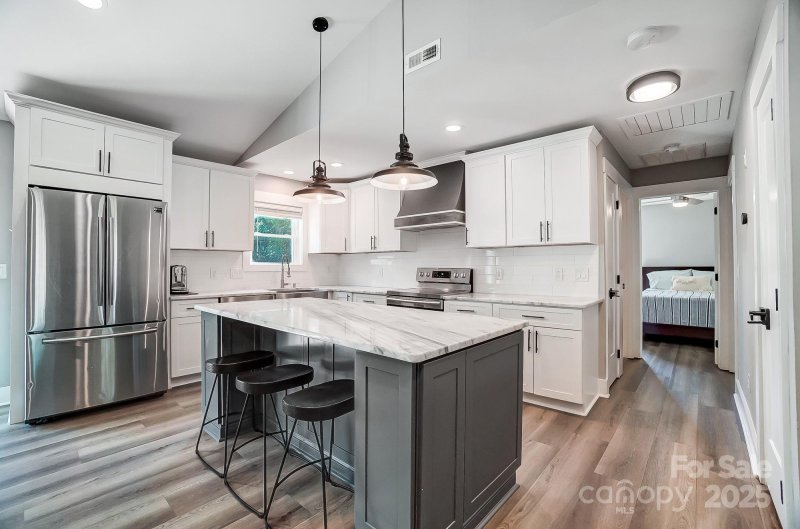 Property image 3 at 3612 Cobbleridge Drive, Charlotte, NC 28215