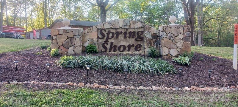 Property image 2 at 122 Plum Tree Lane, Statesville, NC 28677