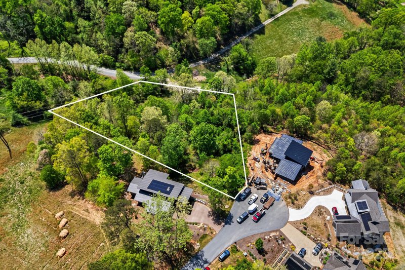 Property image 4 of 68 Sweet Fern Parkway in Olivette, Asheville, NC 28804