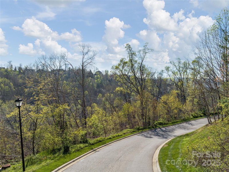 Property image 2 of 130 Summit Tower Circle in Reynolds Mountain, Asheville, NC 28804